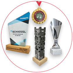 Trophäen, Auszeichnungen, Awards und Medaillen